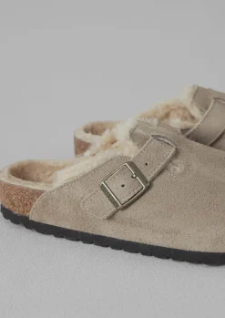 Slippers|Nightwear-TOAST Birkenstock Boston Suede Shearling Clogs Taupe