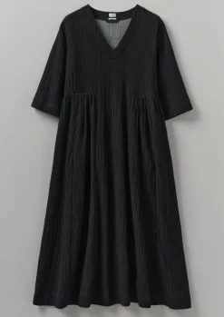 Loungewear|Dresses-TOAST Crinkled Cotton V-Neck Dress Black