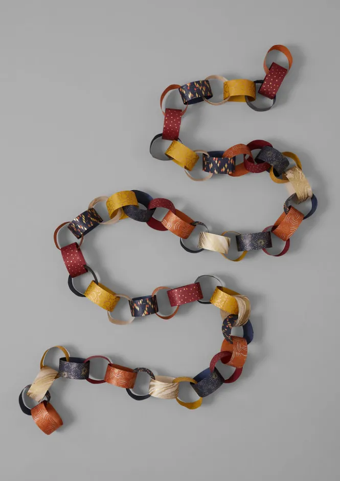 Christmas Decorations-TOAST Lokta Paper Chain Kit Multi