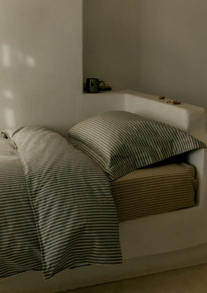 Textiles|Bed Linen-TOAST Organic Cotton Ticking Stripe Fitted Sheet Ecru/Graphite
