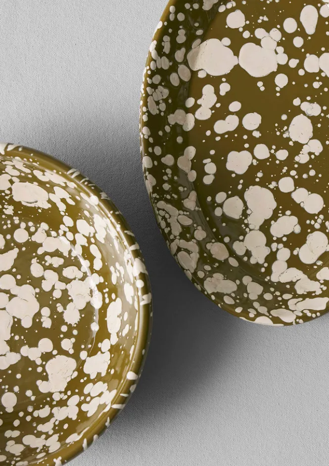 Outdoor|Kitchen-TOAST Splatter Enamel Platter Olive/Ecru