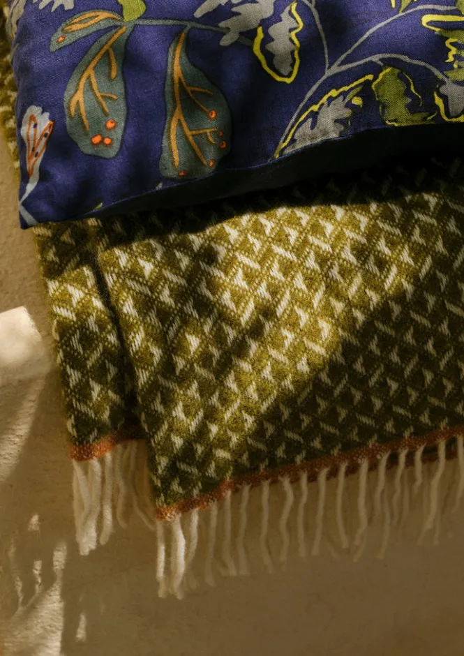 Textiles|Cushions & Covers-TOAST Trailing Foliage Linen Cushion Cover BlueObsidian/OasisGreen