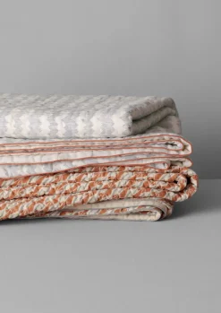Textiles|Blankets & Throws-TOAST Zig Zag Block Print Cotton Quilt OffWhite/Midnight